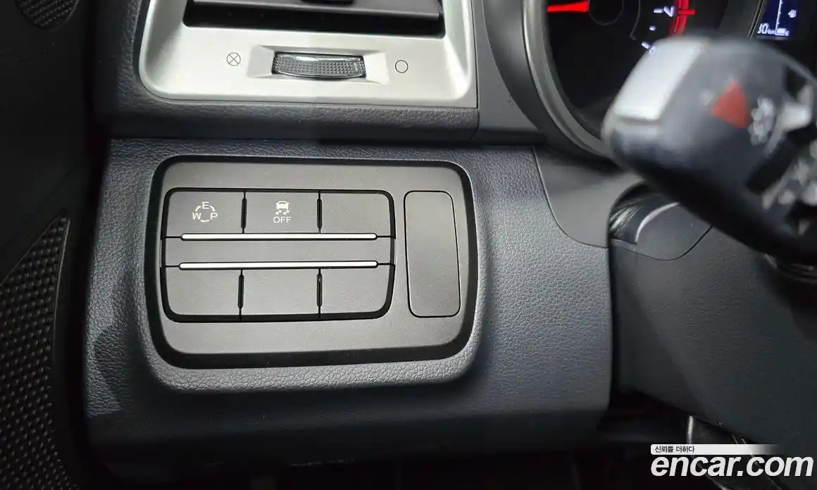 SsangYong TIBOLI 2016 1.6 Автомат в Москве № 32854, фото 17