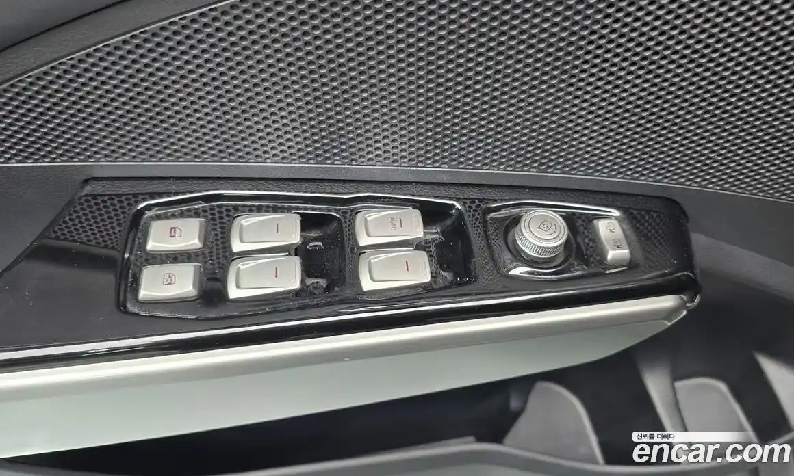 SsangYong TIBOLI 2016 1.6 Автомат в Москве № 32854, фото 18