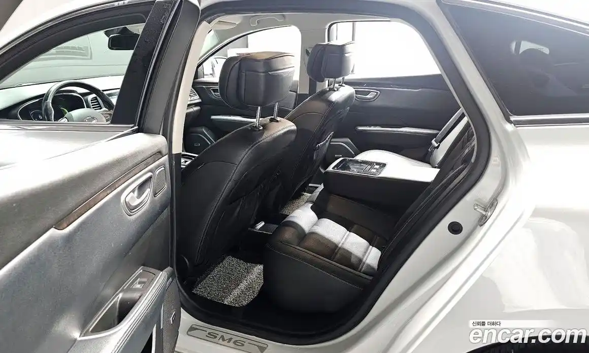 Renault SM6 2016 1.6 Автомат в Москве № 357537, фото 11