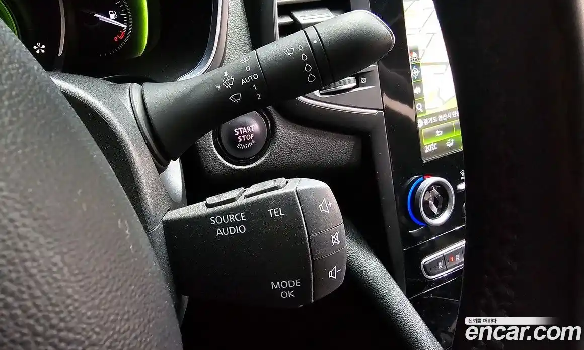 Renault SM6 2016 1.6 Автомат в Москве № 357537, фото 15