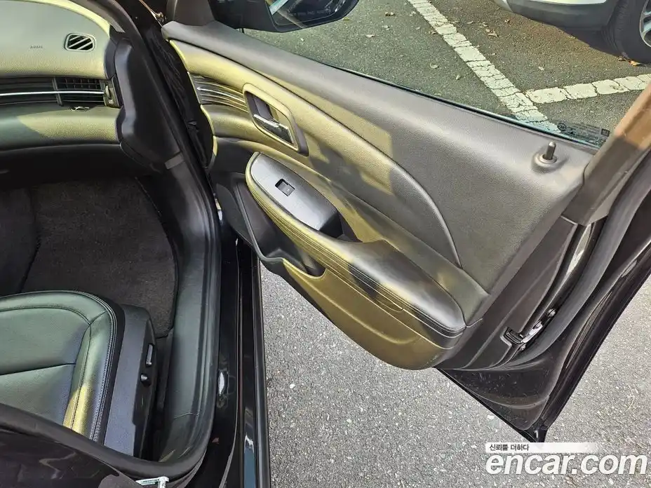 Chevrolet Malibu 2015 2.0 Автомат в Москве № 39412, фото 20