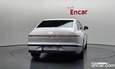 Hyundai Grandeur 2023 1.6 Автомат в Москве № 714289, миниатюра 4