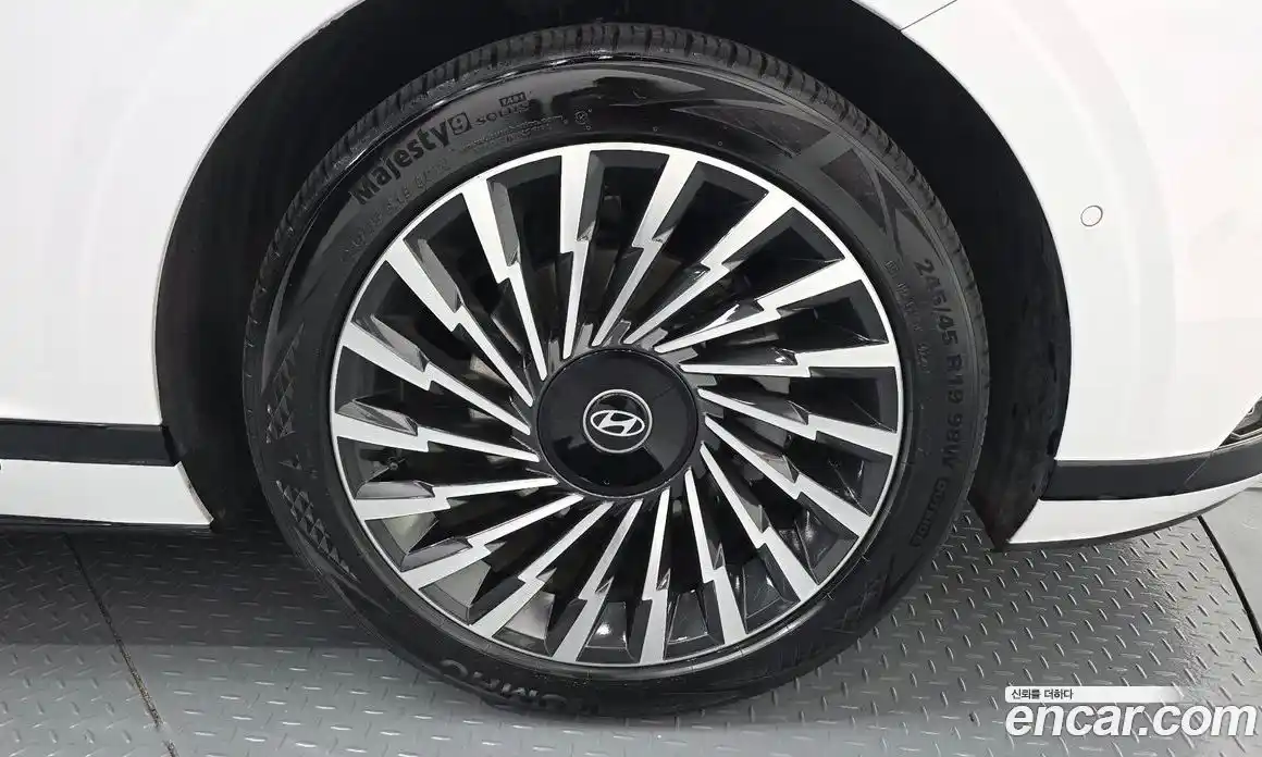 Hyundai Grandeur 2023 1.6 Автомат в Москве № 714289, фото 5