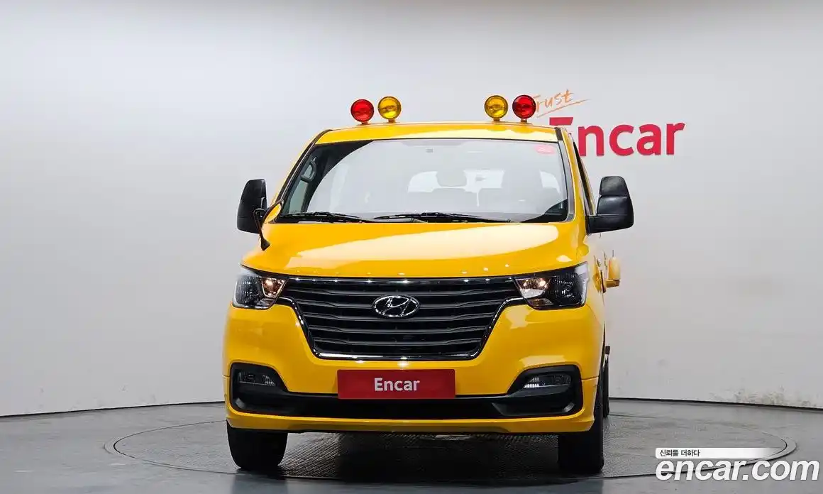 Hyundai Starex 2021 2.4 Автомат в Москве № 714543, фото 3