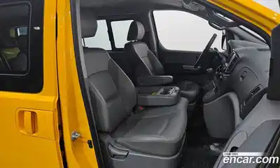 Hyundai Starex 2021 2.4 Автомат в Москве № 714543, миниатюра 10