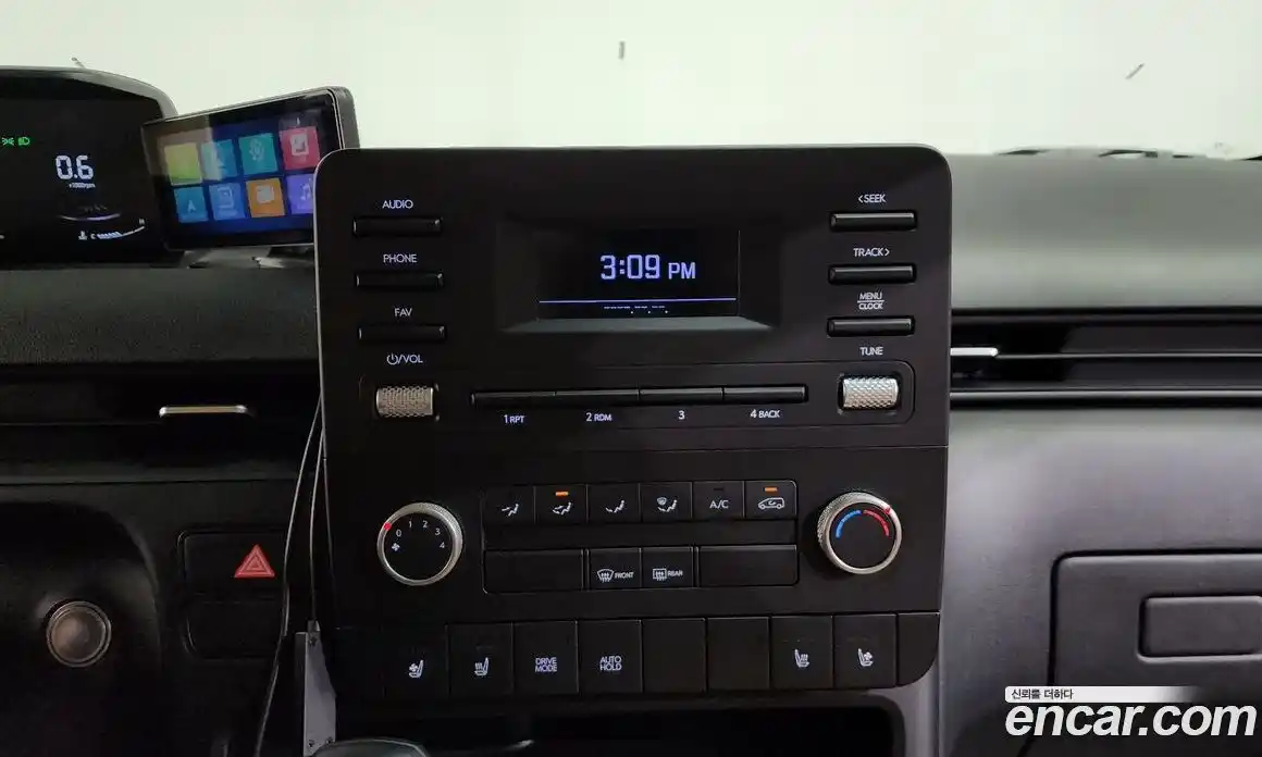 Hyundai Staria 2022 3.5 Автомат в Москве № 714575, фото 15