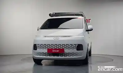 Hyundai Staria 2022 3.5 Автомат в Москве № 714575, миниатюра 2