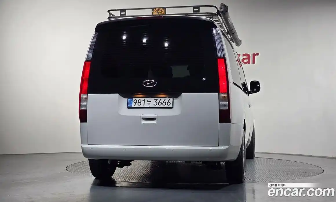 Hyundai Staria 2022 3.5 Автомат в Москве № 714575, фото 3