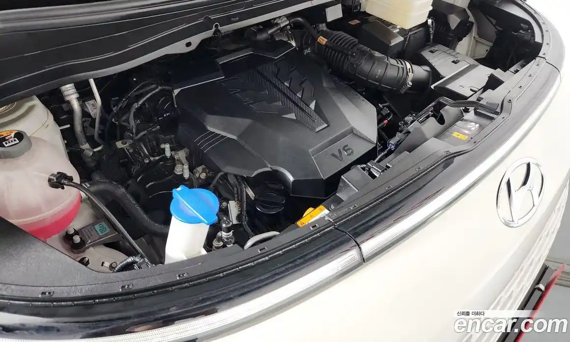 Hyundai Staria 2022 3.5 Автомат в Москве № 714575, фото 5