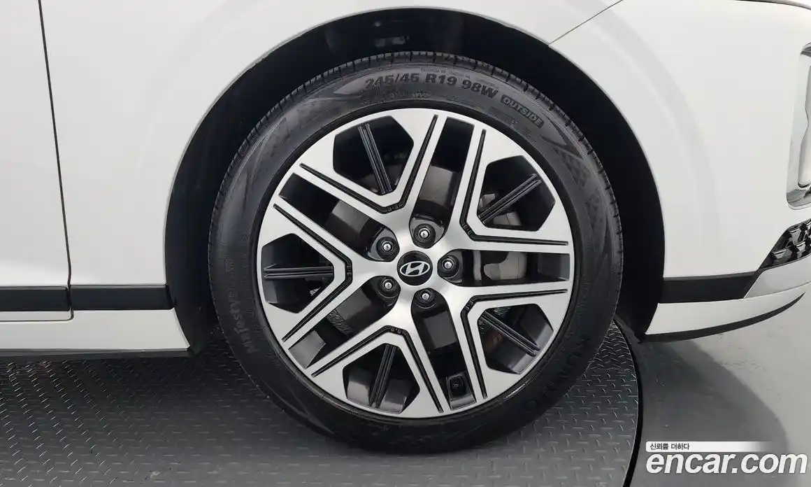 Hyundai Grandeur 2023 3.5 Автомат в Москве № 714615, фото 5