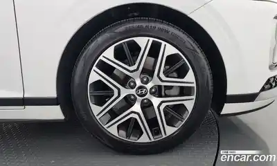 Hyundai Grandeur 2023 3.5 Автомат в Москве № 714615, миниатюра 5