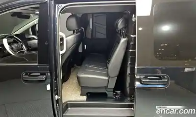 Hyundai Staria 2024 2.2 Автомат в Москве № 714925, миниатюра 11
