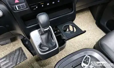 Hyundai Staria 2024 2.2 Автомат в Москве № 714925, миниатюра 9