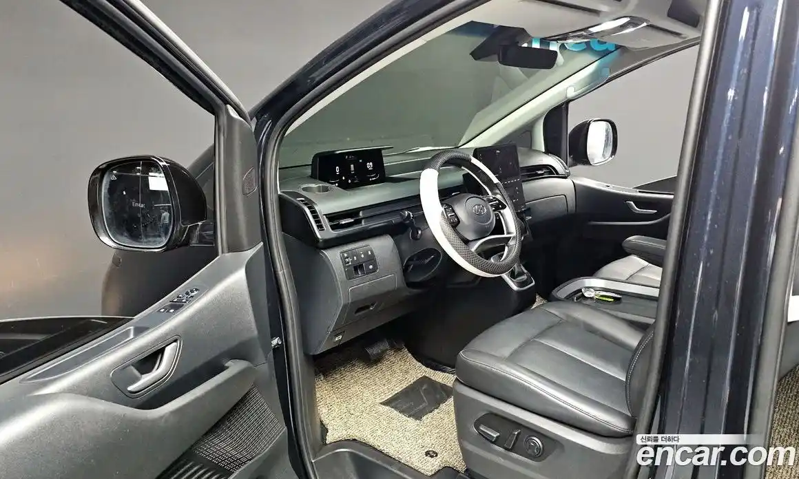 Hyundai Staria 2024 2.2 Автомат в Москве № 714925, фото 10