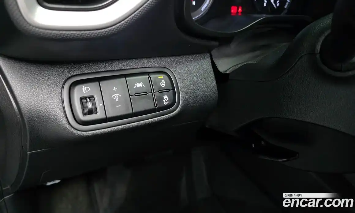 Hyundai Venue 2021 1.6 Автомат в Москве № 715038, фото 15