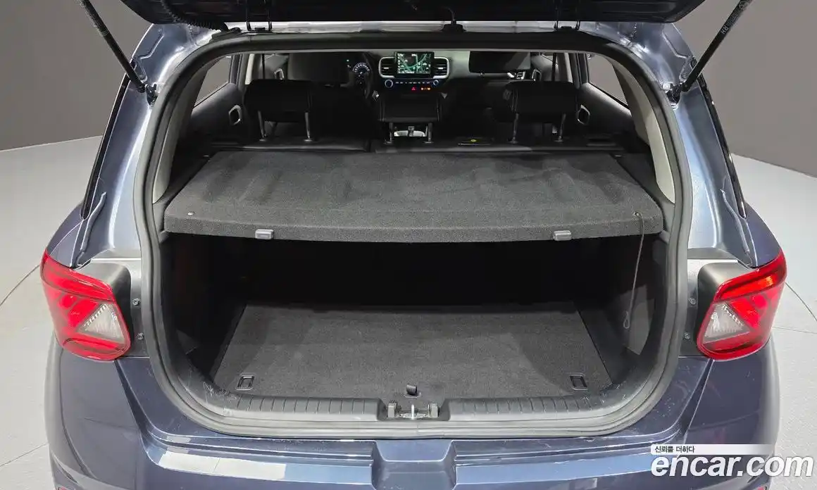 Hyundai Venue 2021 1.6 Автомат в Москве № 715038, фото 20