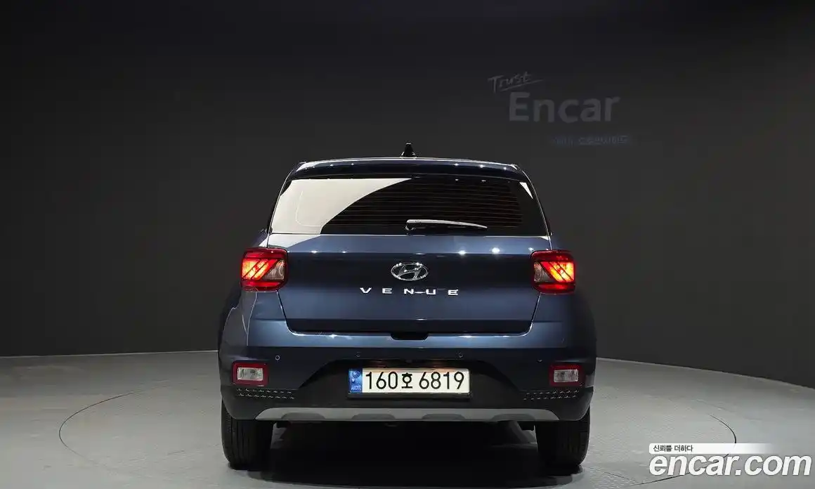 Hyundai Venue 2021 1.6 Автомат в Москве № 715038, фото 4