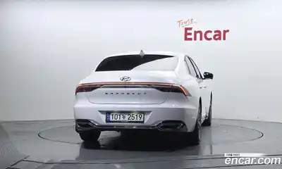 Hyundai Grandeur 2021 2.4 Автомат в Москве № 715144, миниатюра 4