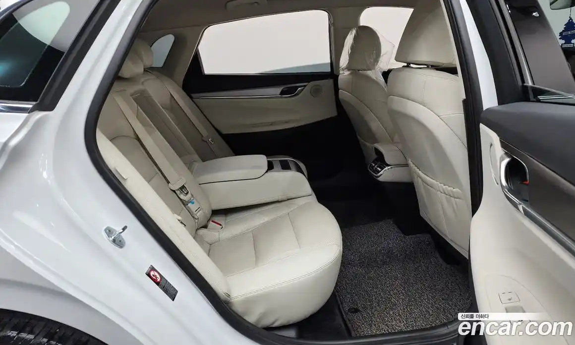 Hyundai Grandeur 2022 2.5 Автомат в Москве № 715168, фото 11