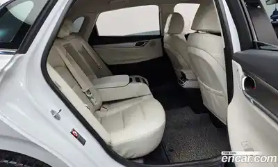 Hyundai Grandeur 2022 2.5 Автомат в Москве № 715168, миниатюра 11