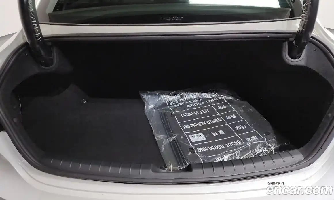 Hyundai Grandeur 2022 2.5 Автомат в Москве № 715168, фото 19