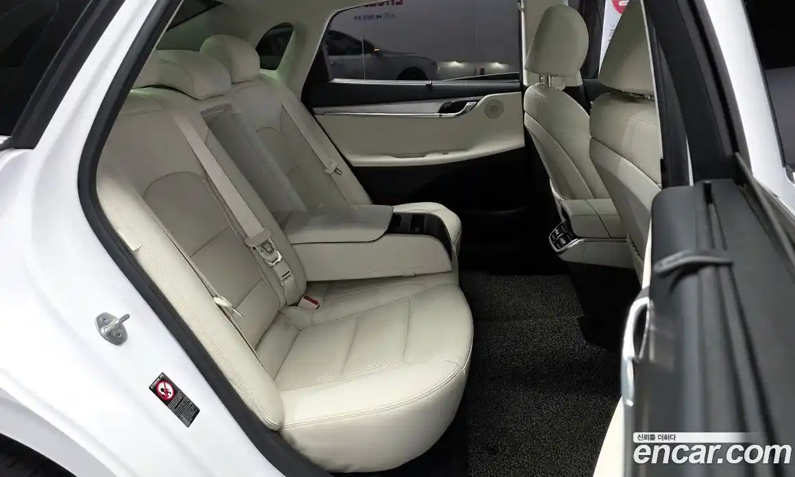 Hyundai Grandeur 2023 2.5 Автомат в Москве № 715243, фото 12