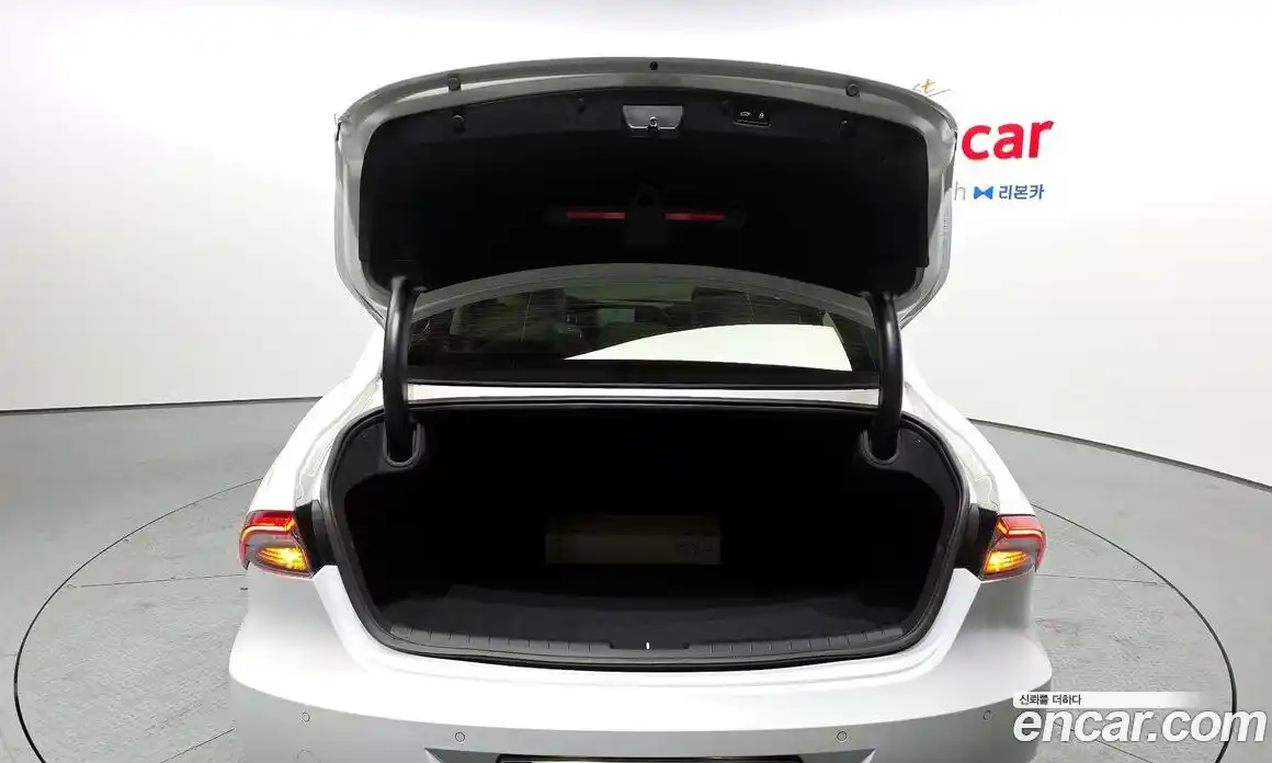 Hyundai Grandeur 2023 2.5 Автомат в Москве № 715243, фото 20