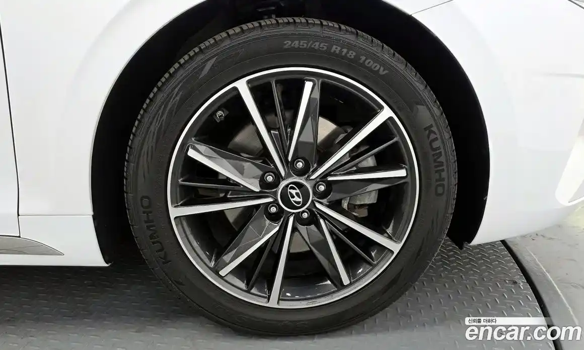 Hyundai Grandeur 2023 2.5 Автомат в Москве № 715243, фото 5