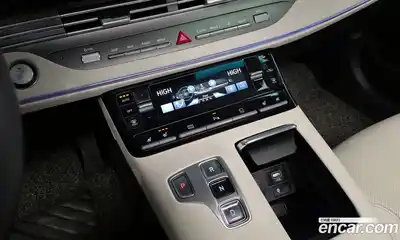 Hyundai Grandeur 2023 2.5 Автомат в Москве № 715243, миниатюра 9