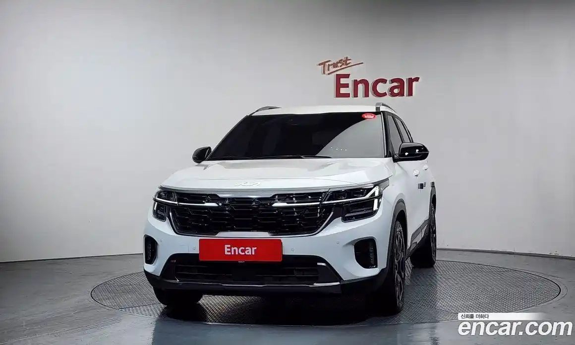 Kia Seltos 2024 1.6 Автомат в Москве № 715804, фото 3