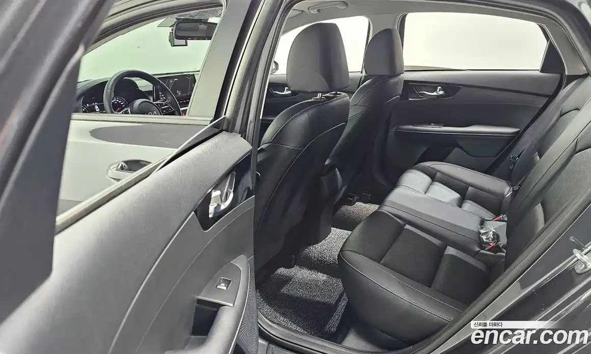 Kia K3 2024 1.6 Автомат в Москве № 715829, фото 11