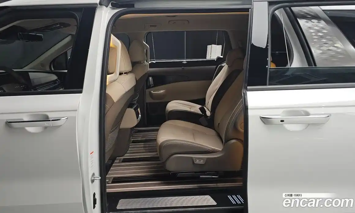 Kia Canival 2025 1.6 Автомат в Москве № 715833, фото 12