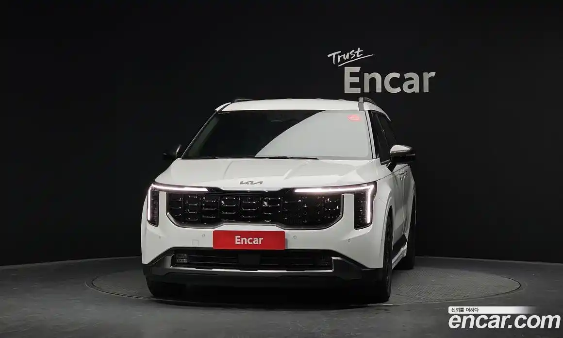 Kia Canival 2025 1.6 Автомат в Москве № 715833, фото 3