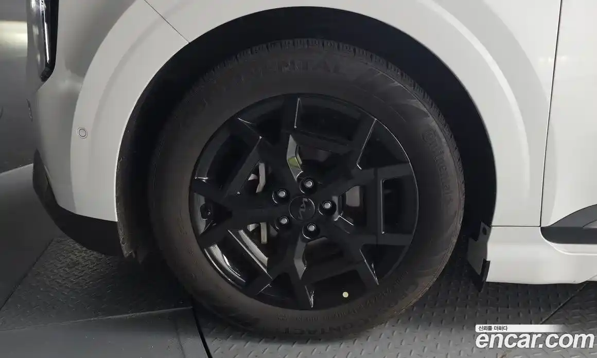 Kia Canival 2025 1.6 Автомат в Москве № 715833, фото 5