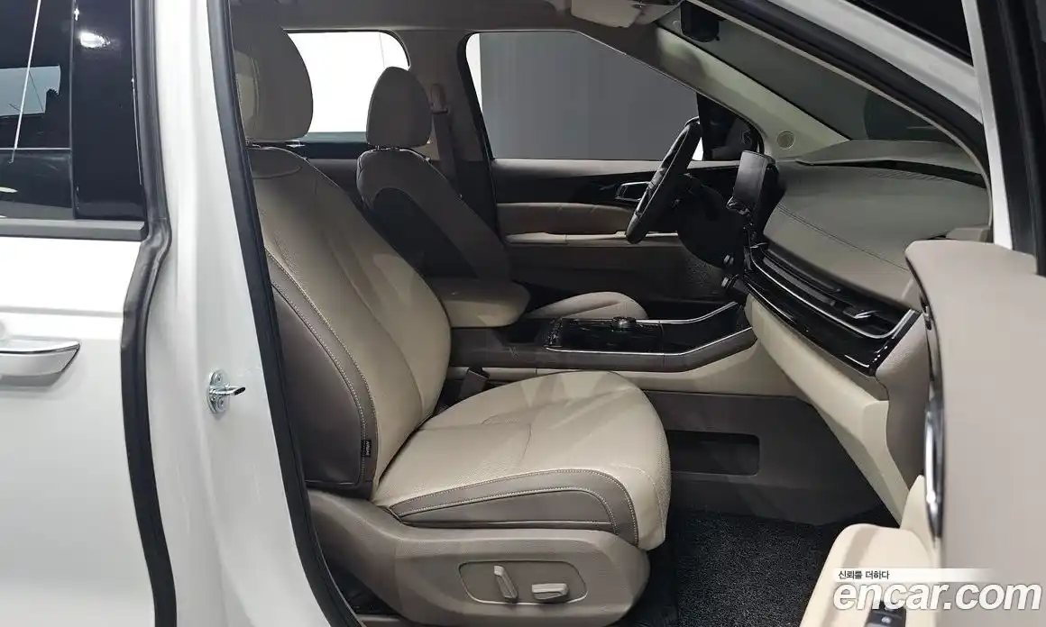 Kia Canival 2025 1.6 Автомат в Москве № 715833, фото 10