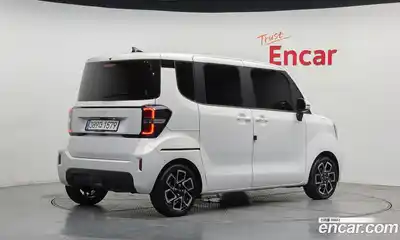 Kia Ray 2023 1.0 Автомат в Москве № 715953, миниатюра 2