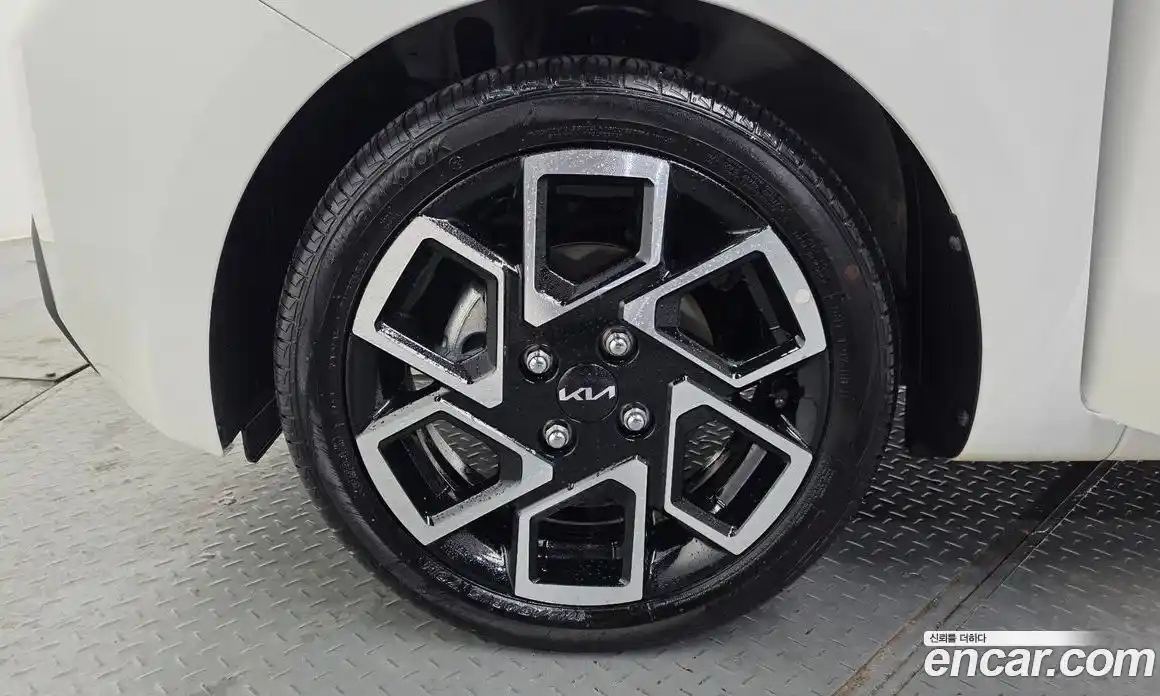 Kia Ray 2023 1.0 Автомат в Москве № 715953, фото 5