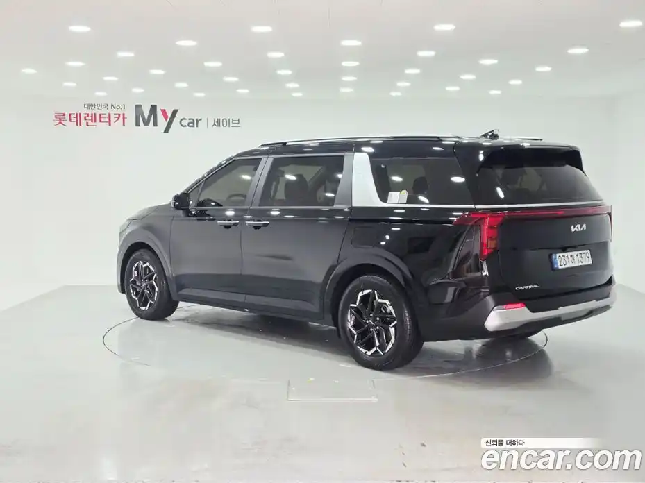 Kia Canival 2025 2.2 Автомат в Москве № 715965, фото 3