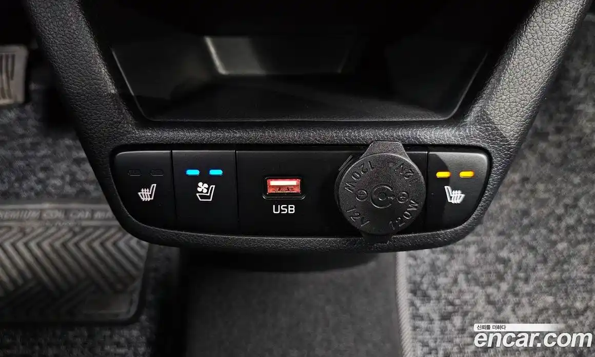 Kia Ray 2023 1.0 Автомат в Москве № 716042, фото 19