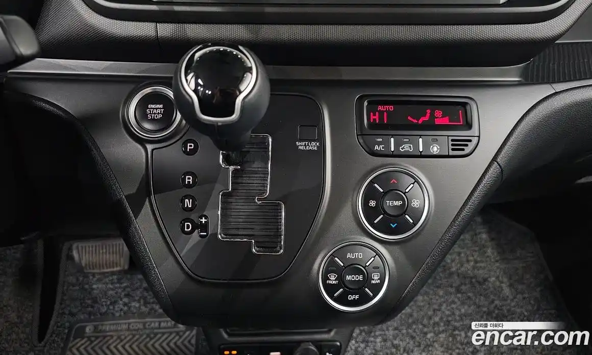 Kia Ray 2023 1.0 Автомат в Москве № 716042, фото 9