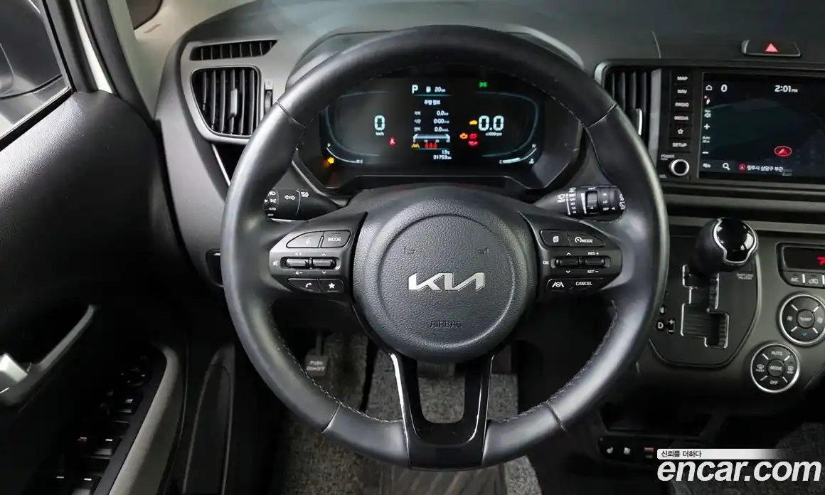 Kia Ray 2023 1.0 Автомат в Москве № 716200, фото 18