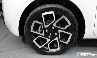 Kia Ray 2023 1.0 Автомат в Москве № 716200, миниатюра 5