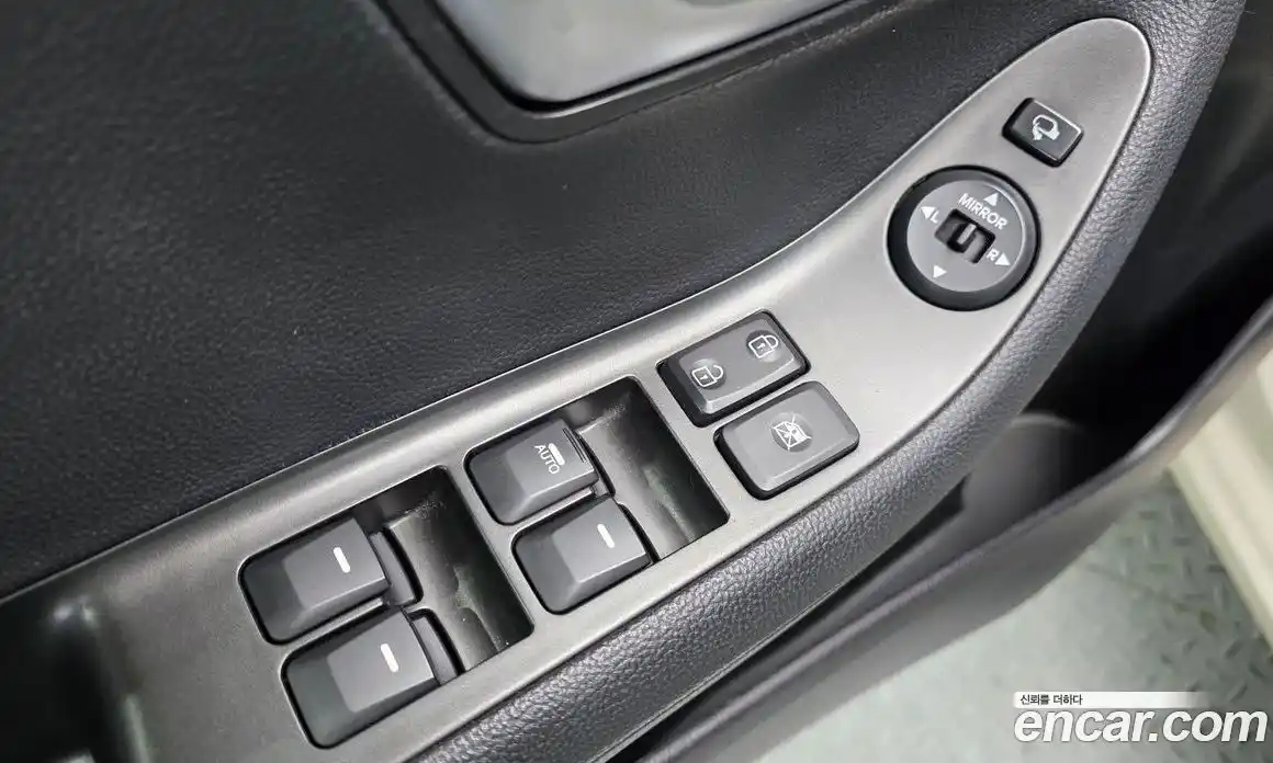 Kia Morning 2013 1.0 Автомат в Москве № 716202, фото 12