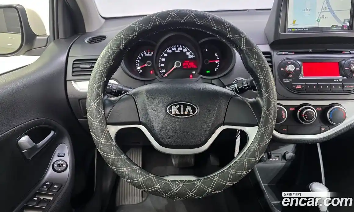 Kia Morning 2013 1.0 Автомат в Москве № 716202, фото 13