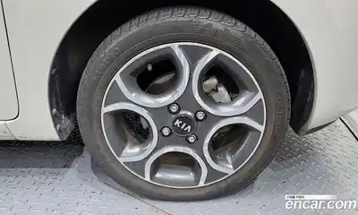 Kia Morning 2013 1.0 Автомат в Москве № 716202, миниатюра 5