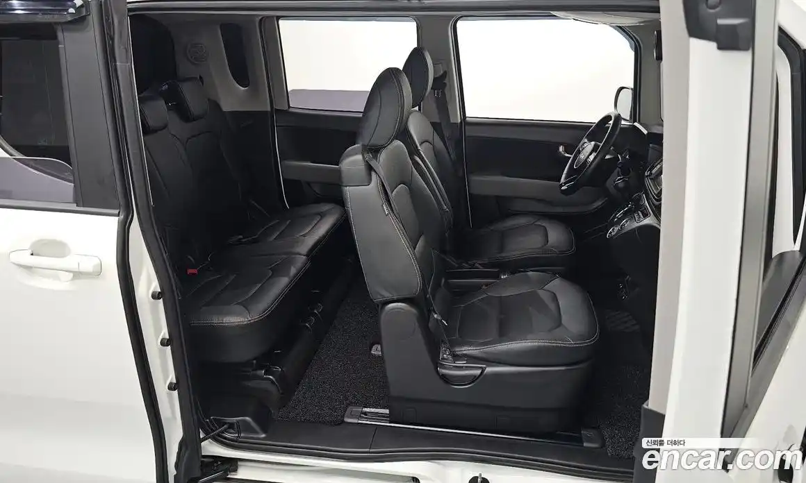 Kia Ray 2024 1.0 Автомат в Москве № 716277, фото 12