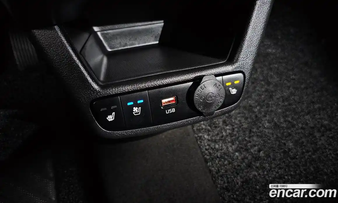 Kia Ray 2024 1.0 Автомат в Москве № 716277, фото 19