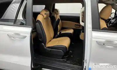 Kia Canival 2021 2.2 Автомат в Москве № 716389, миниатюра 12