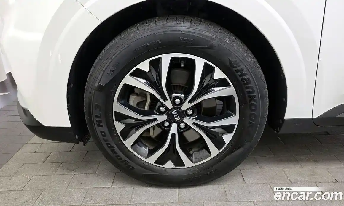 Kia Canival 2021 2.2 Автомат в Москве № 716389, фото 5