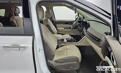 Kia Canival 2022 2.2 Автомат в Москве № 716612, миниатюра 11